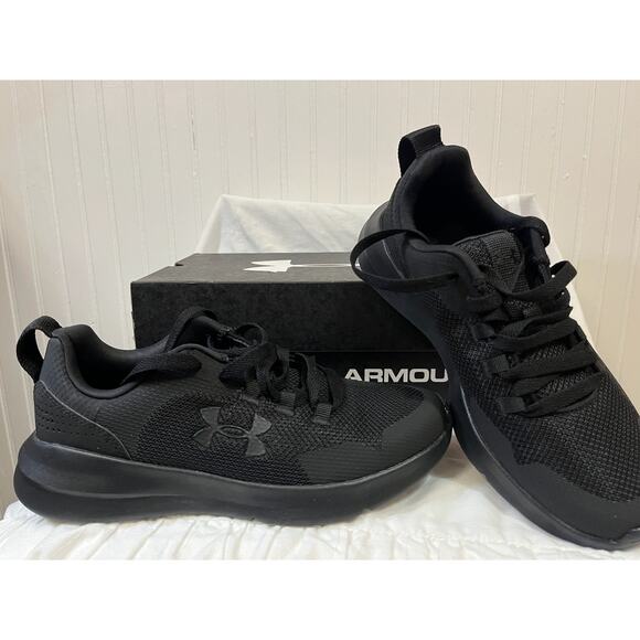 Under Armour UA W Essential Running Shoes Women 6.5 (EU 37.5)  Black New in Box - Picture 6 of 7